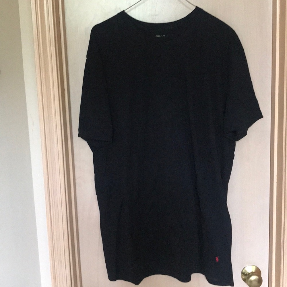 Men’s polo tee